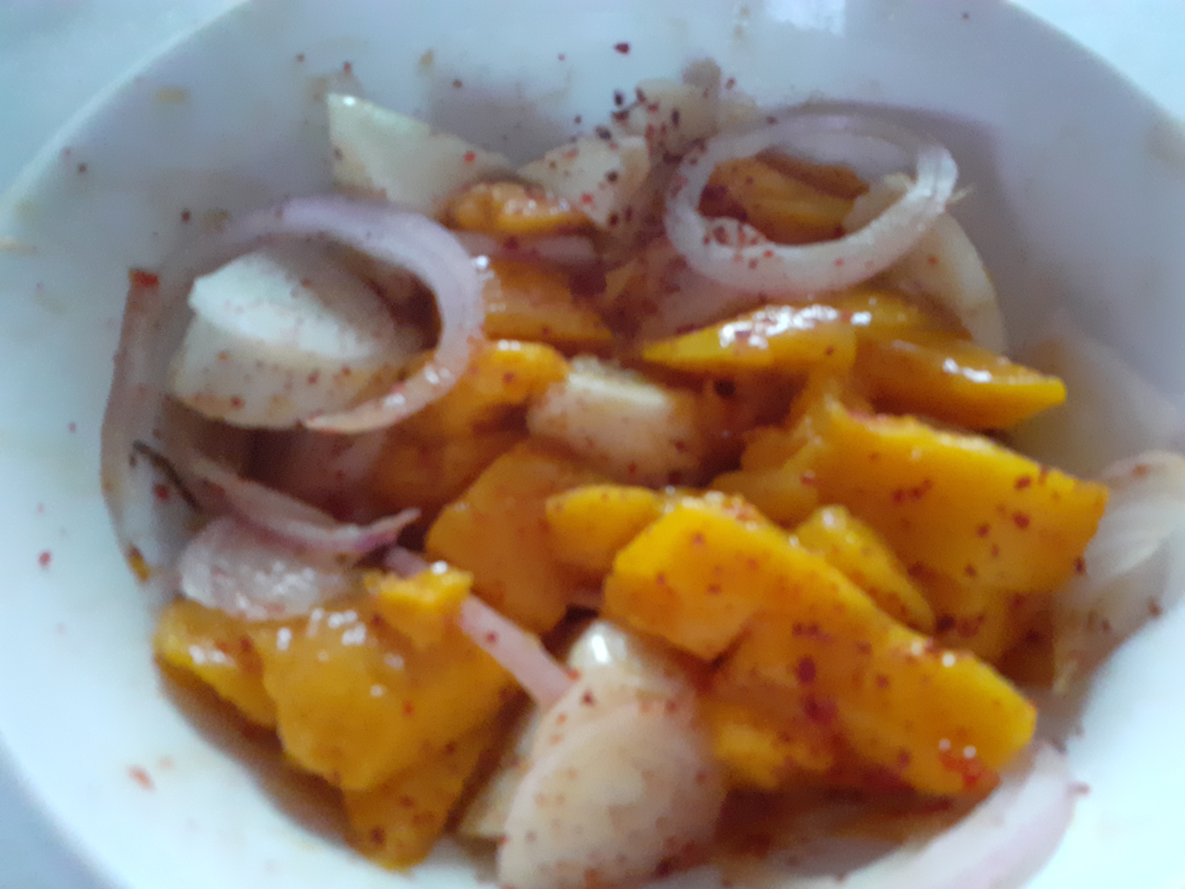 Salade de mangues aigre-douce